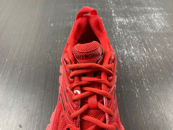 sneaker -202312011